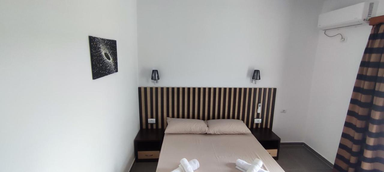 Aleks Holiday Rooms Ksamil Exterior foto